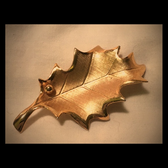 Vintage Jewelry - Vintage Brooch